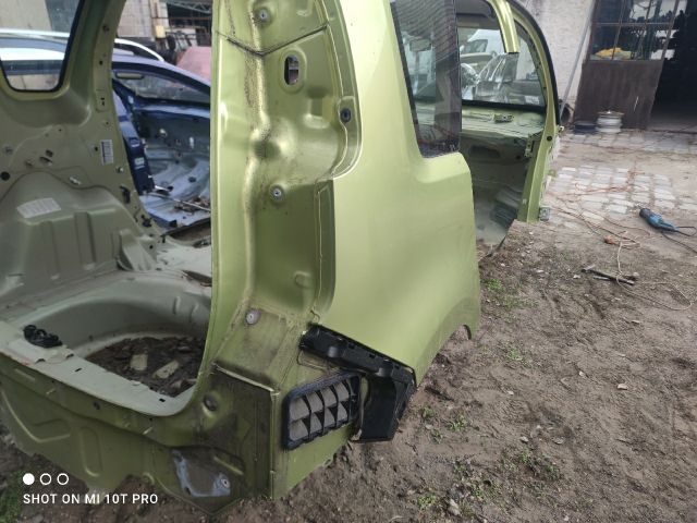 bontott CITROËN C3 PICASSO Jobb hátsó Negyed Karosszéria Csomag