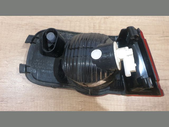 bontott CITROËN C3 PICASSO Jobb Ködzárófény