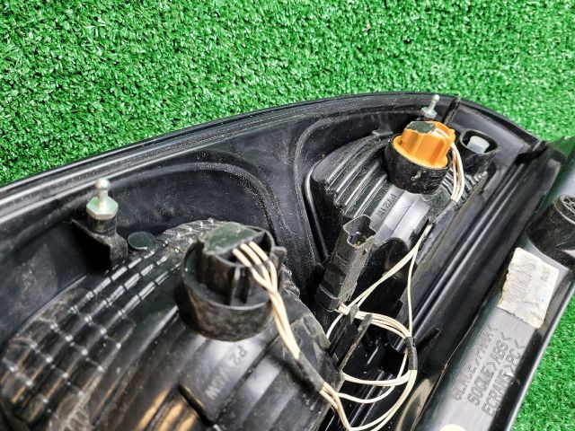 bontott CITROËN C3 PICASSO Jobb Külső Hátsó Lámpa