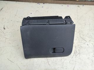 bontott CITROËN C3 PICASSO Kesztyűtartó