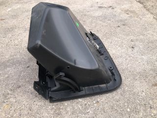 bontott CITROËN C3 PICASSO Kesztyűtartó