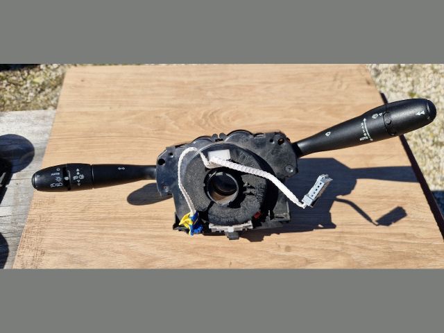 bontott CITROËN C3 PICASSO Komplett Kormánykapcsoló (Bajuszkapcsoló)