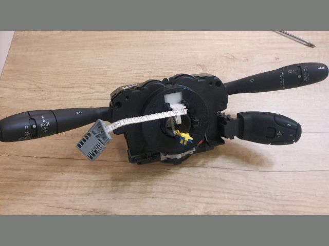 bontott CITROËN C3 PICASSO Komplett Kormánykapcsoló (Bajuszkapcsoló)