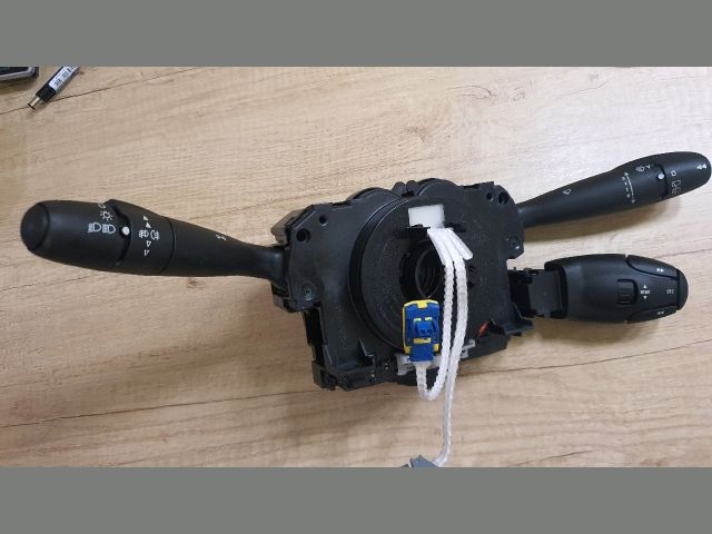 bontott CITROËN C3 PICASSO Komplett Kormánykapcsoló (Bajuszkapcsoló)