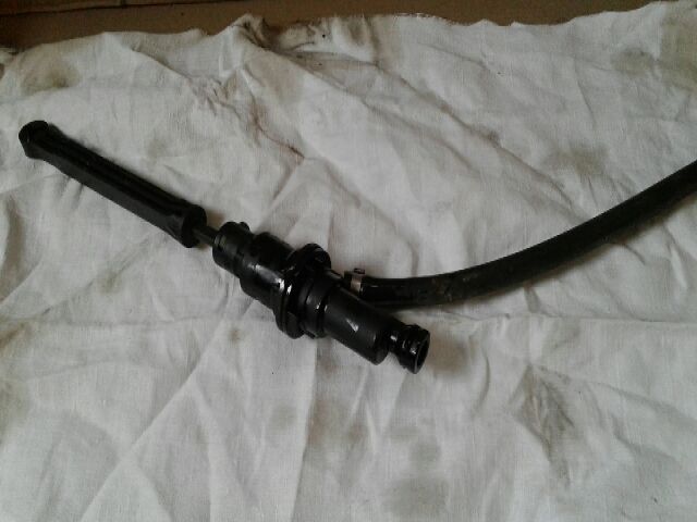 bontott CITROËN C3 PICASSO Kuplung Munkahenger