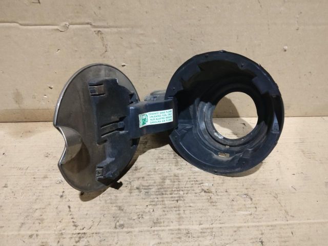 bontott CITROËN C3 PICASSO Tankajtó