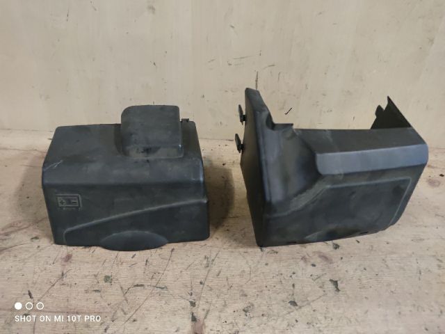 bontott CITROËN C3 PLURIEL Akkumulátor Fedél