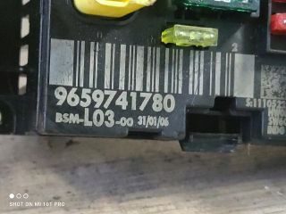 bontott CITROËN C3 PLURIEL Biztosítéktábla Motortér