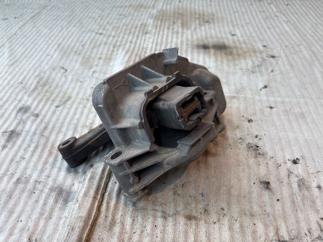 bontott CITROËN C3 PLURIEL Motor Tartó Bak (Fém)