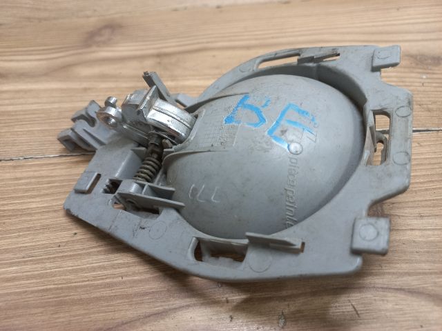 bontott CITROËN C3 PLURIEL Bal első Belső Kilincs