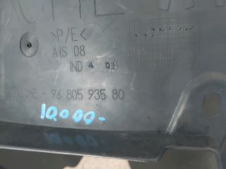 bontott CITROËN C3 PLURIEL Bal első Dobbetét (Kerékjárati, Műanyag)