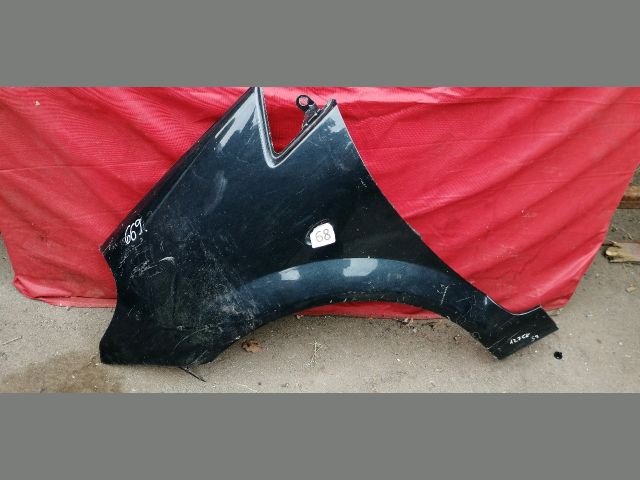 bontott CITROËN C3 PLURIEL Bal első Sárvédő