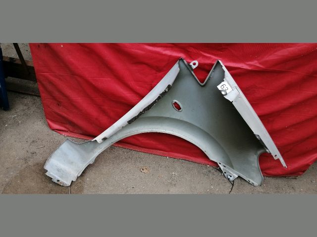 bontott CITROËN C3 PLURIEL Bal első Sárvédő