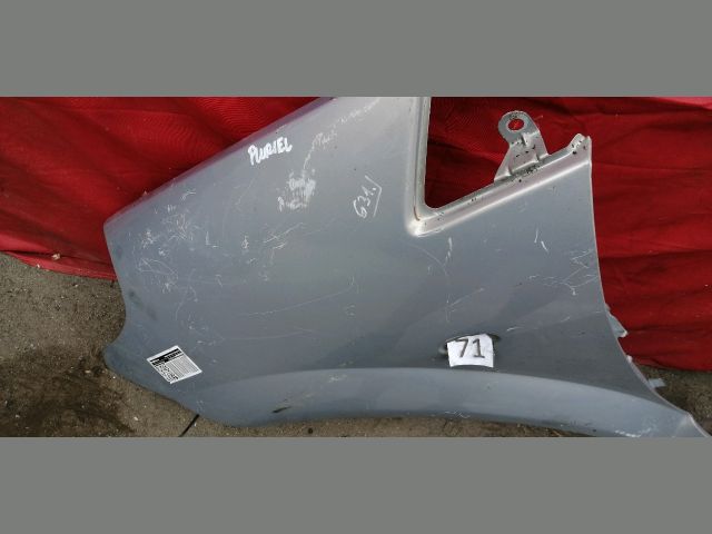 bontott CITROËN C3 PLURIEL Bal első Sárvédő