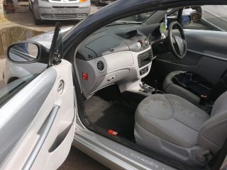 bontott CITROËN C3 PLURIEL Csomagtérajtó (Üres lemez)