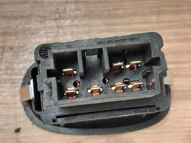 bontott CITROËN C3 PLURIEL Jobb első Ablakemelő Kapcsoló