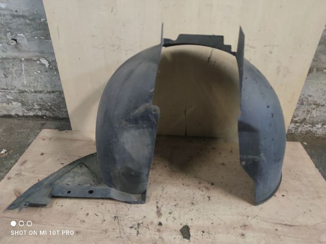 bontott CITROËN C3 PLURIEL Jobb első Dobbetét (Kerékjárati, Műanyag)