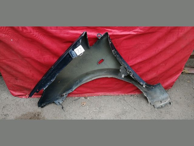 bontott CITROËN C3 PLURIEL Jobb első Sárvédő