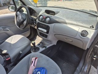 bontott CITROËN C3 Rádió / CD