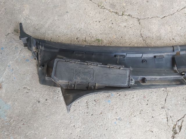 bontott CITROËN C3 Szélvédő Alatti Műanyag Elem