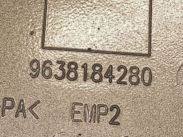 bontott CITROËN C3 Tankajtó