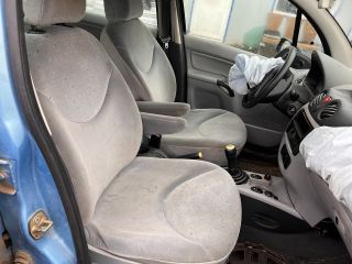 bontott CITROËN C3 Tankajtó