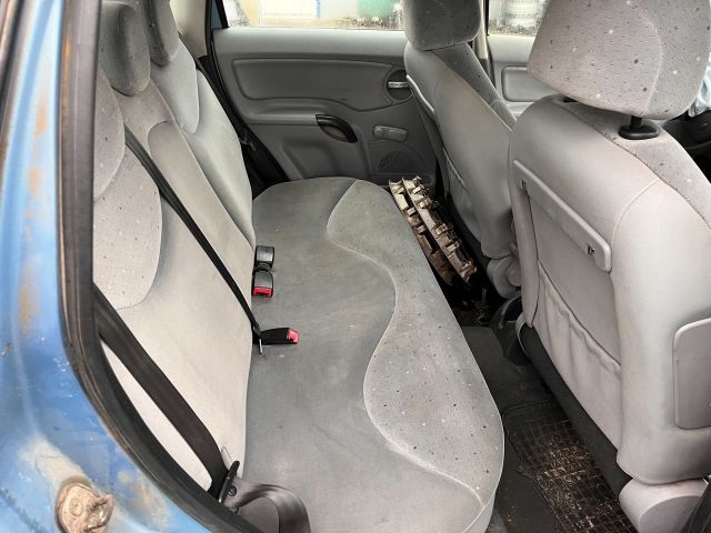 bontott CITROËN C3 Tankajtó