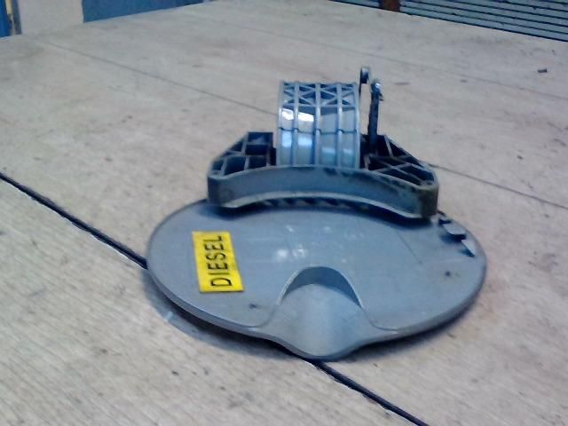 bontott CITROËN C3 Tankajtó