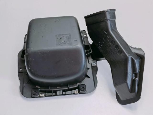 bontott CITROËN C3 Tartó Bak