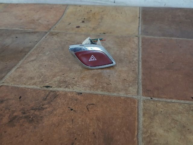 bontott CITROËN C3 Vészvillogó Kapcsoló