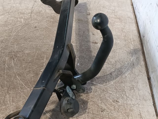 bontott CITROËN C3 Vonóhorog