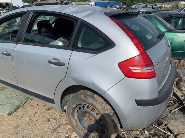 bontott CITROËN C4 Bal első Féknyereg Munkahengerrel