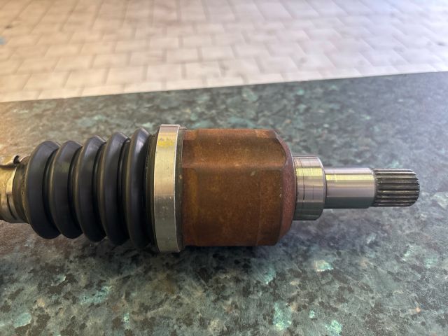 bontott CITROËN C4 Bal Féltengely