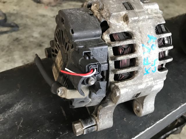 bontott CITROËN C4 Generátor