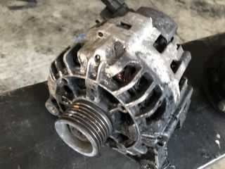 bontott CITROËN C4 Generátor