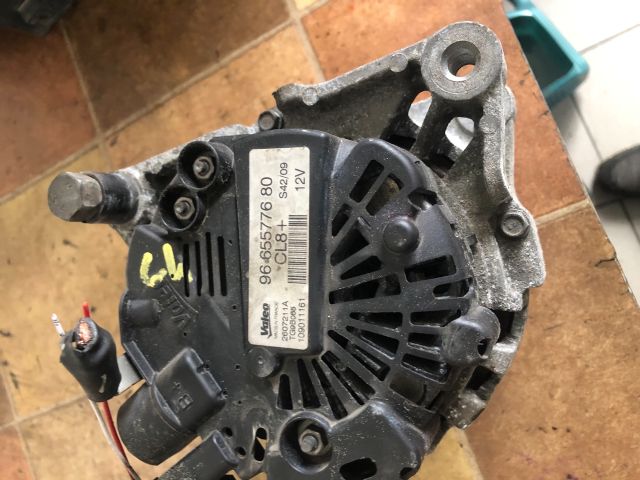 bontott CITROËN C4 Generátor