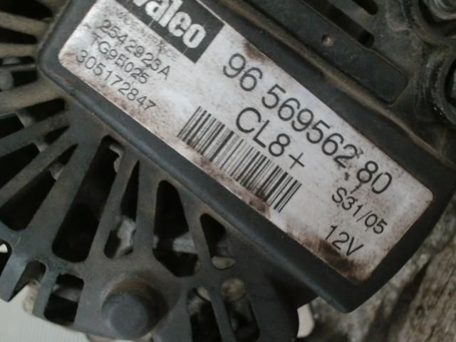 bontott CITROËN C4 Generátor