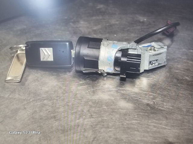 bontott CITROËN C4 Gyújtáskapcsoló