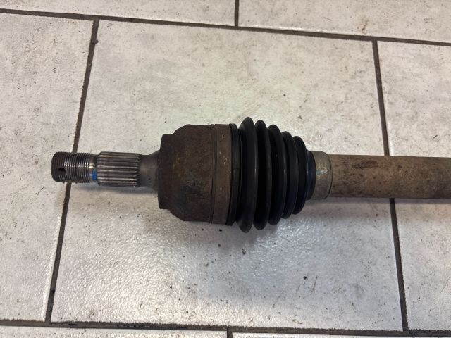 bontott CITROËN C4 Jobb Féltengely