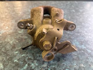 bontott CITROËN C4 Jobb hátsó Féknyereg Munkahengerrel