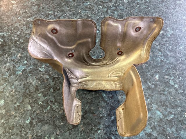 bontott CITROËN C4 Leömlő Hővédő Lemez