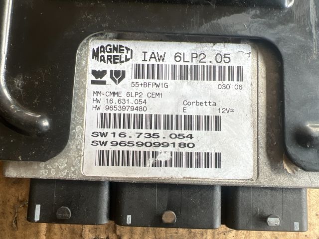 bontott CITROËN C4 Motorvezérlő