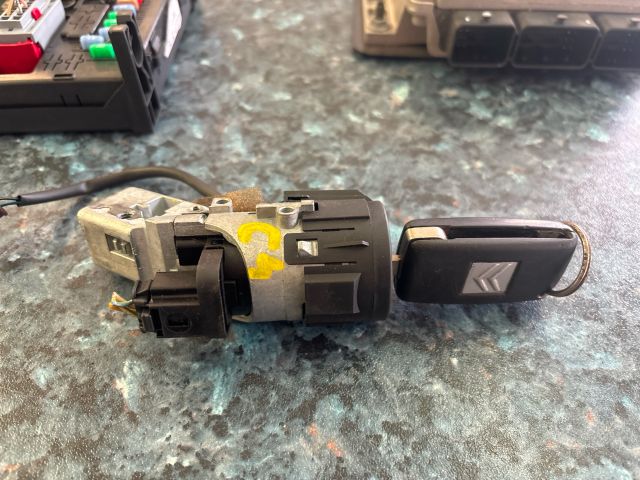 bontott CITROËN C4 Motorvezérlő