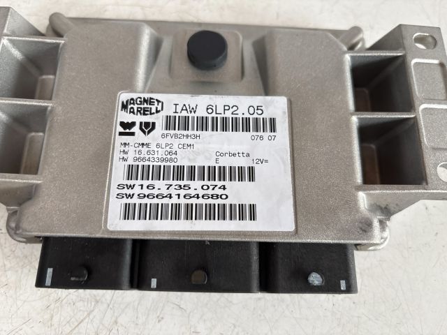 bontott CITROËN C4 Motorvezérlő