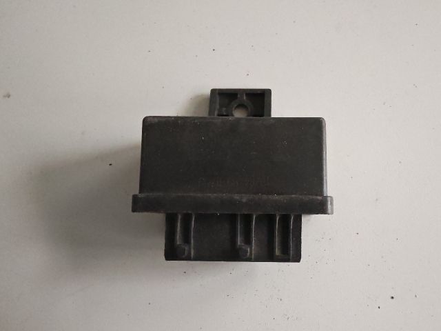 bontott CITROËN C4 Üzemanyag Szivattyú Relé