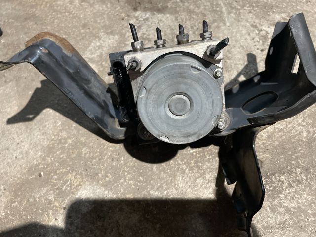 bontott CITROËN C4 ABS Kocka