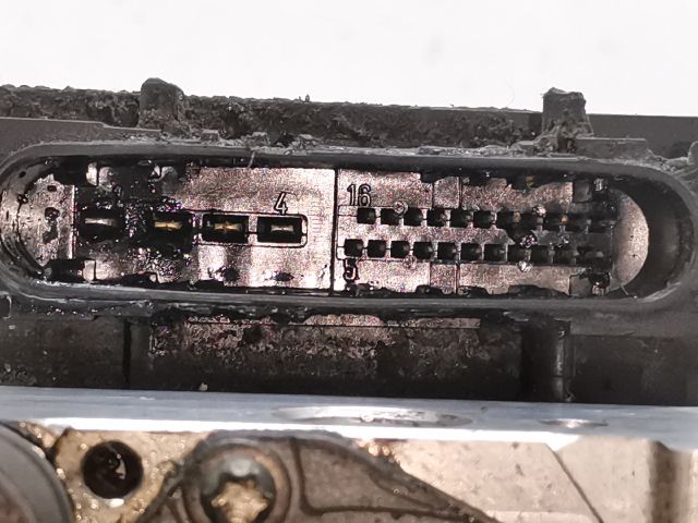 bontott CITROËN C4 ABS Kocka