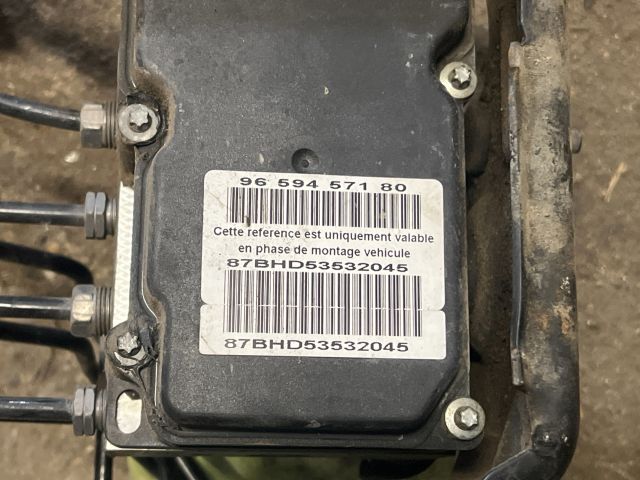 bontott CITROËN C4 ABS Kocka