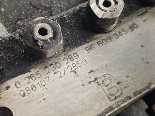 bontott CITROËN C4 ABS Kocka