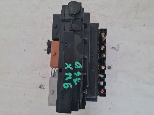 bontott CITROËN C4 Biztosítéktábla Motortér